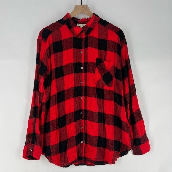 Jane and Delancey Buffalo Plaid Lightweight Soft Flannel Button Front Top - Picture 1 of 11